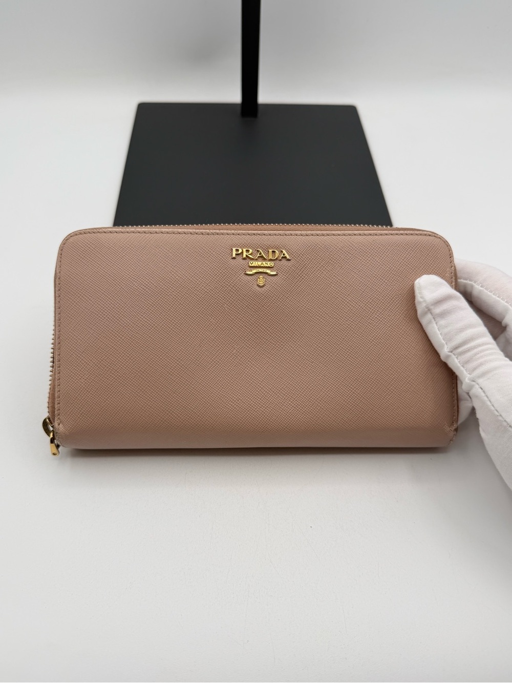 Prada Saffiano Leather Wallet $1070 MSRP